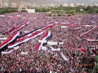 الملتقى الإسلامي يدعو أنصاره وكافة الشعب اليمني للخروج غدا لميدان السبعين 
