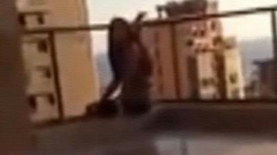  - شاهد  بالفيديو: لبناني يصور زوجته تنتحر من الطابق الثامن وهو "ينتحب"