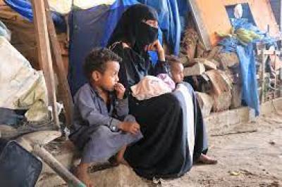  - صحيفة "لا كروا الفرنسية" .. مساعدة النازحين في اليمن.."بدون تمويل نضطر لاتخاذ خيارات مأساوية"..
