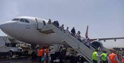 وصول ومغادرة 553 راكبا عبر مطار صنعاء الدولي	 